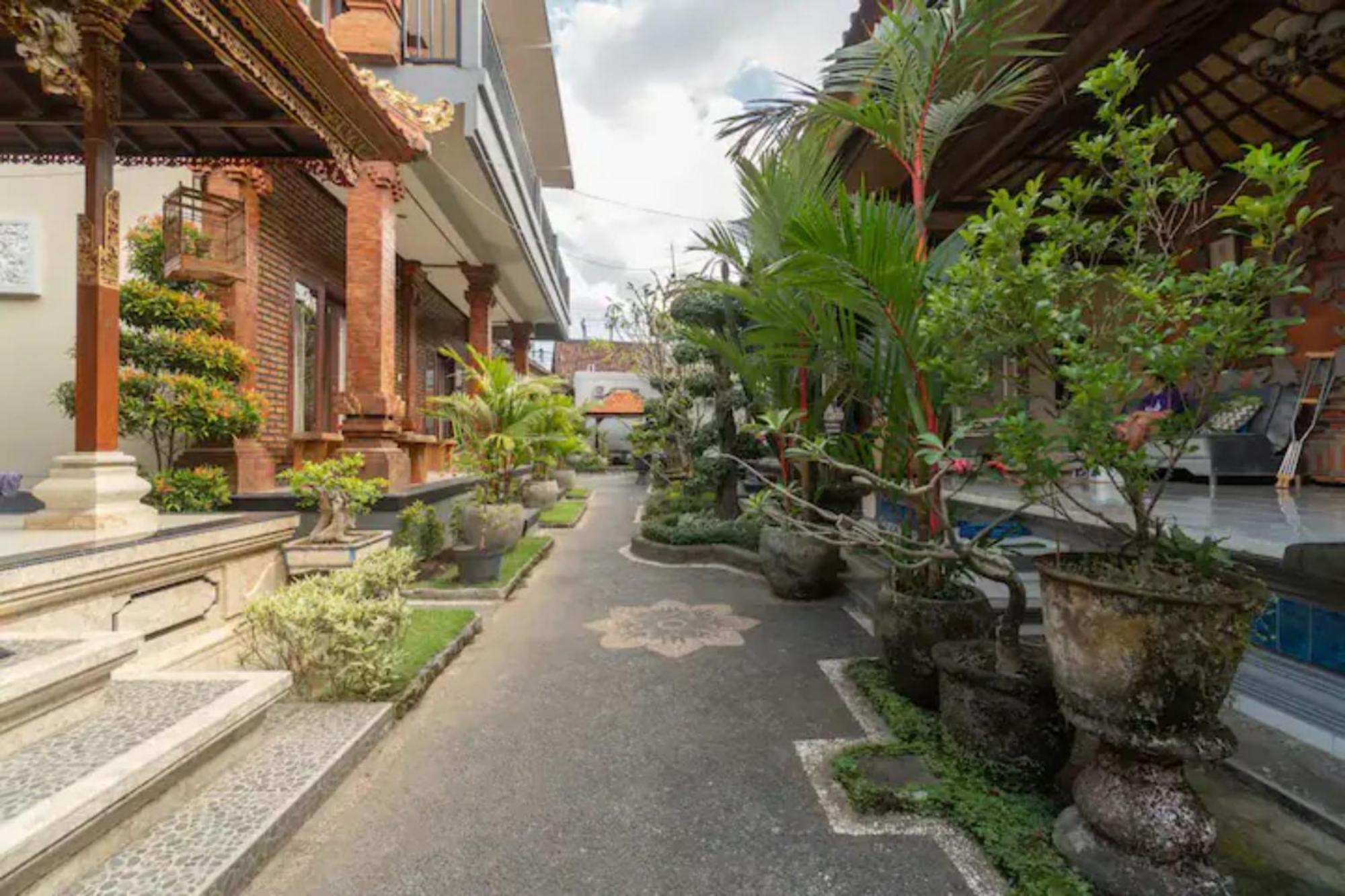 Pondok Lulik Homestay Canggu Extérieur photo