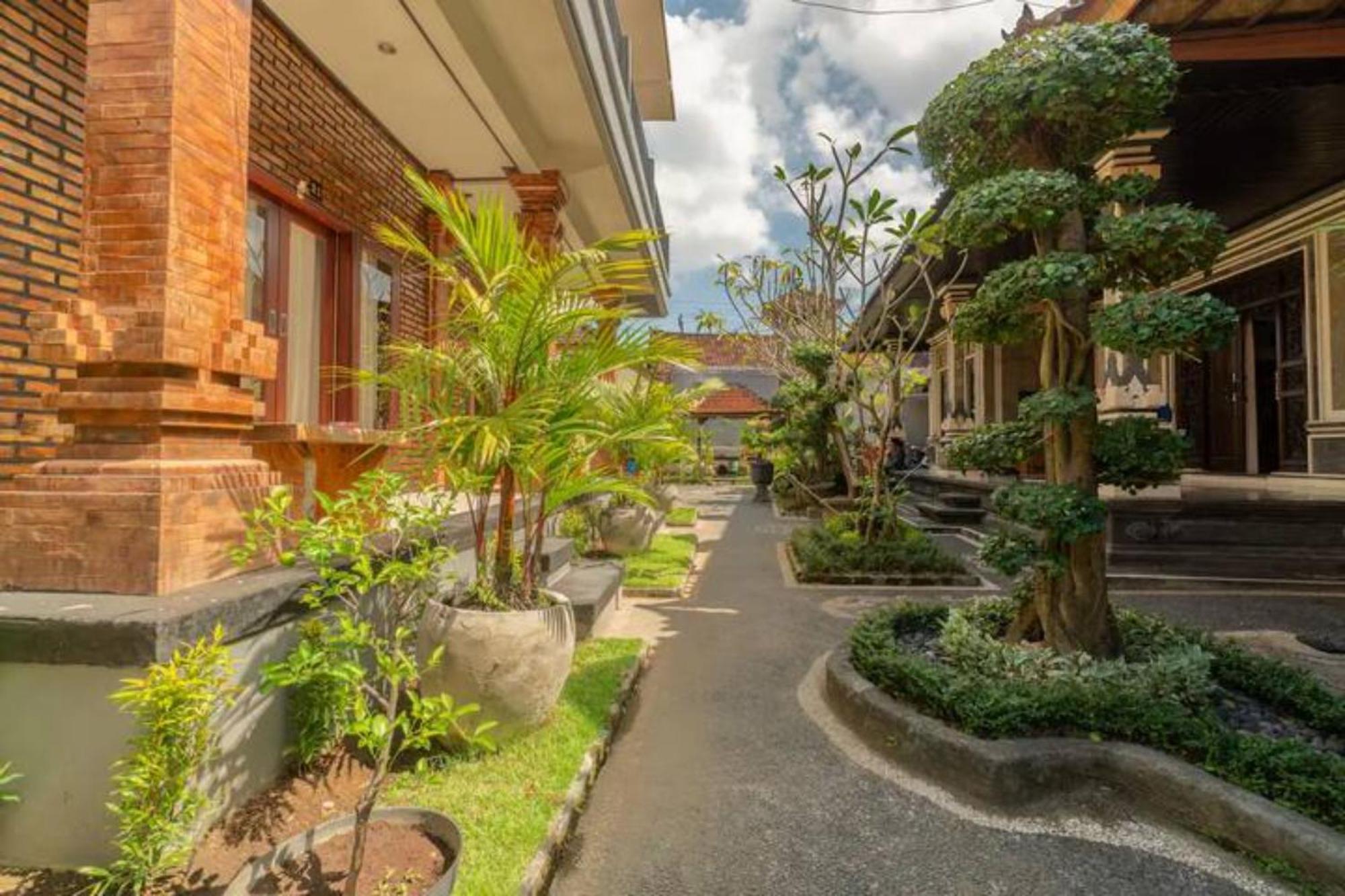 Pondok Lulik Homestay Canggu Extérieur photo