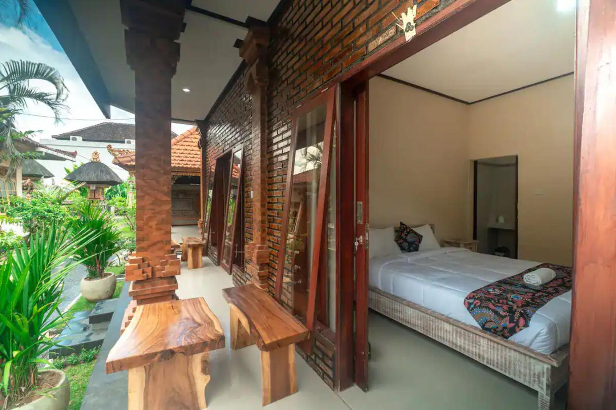 Pondok Lulik Homestay Canggu Extérieur photo