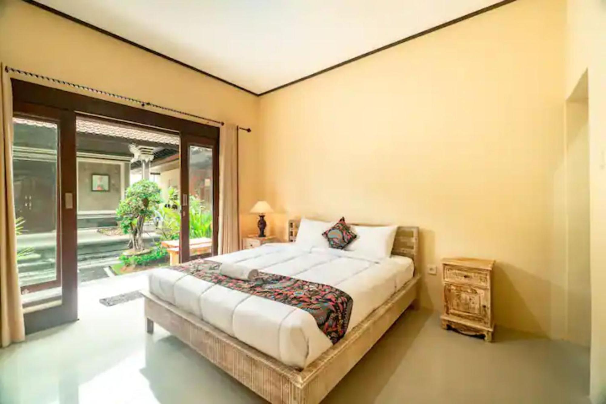 Pondok Lulik Homestay Canggu Extérieur photo