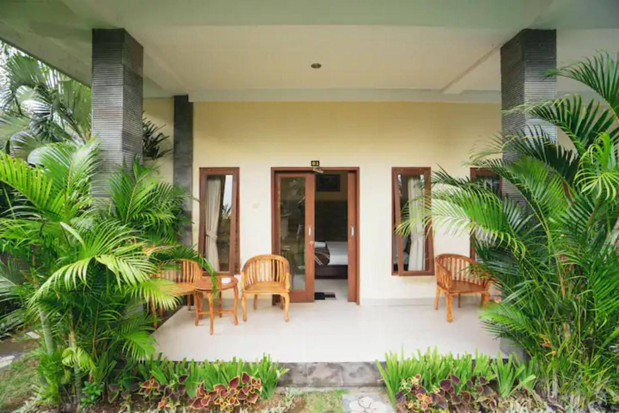 Pondok Lulik Homestay Canggu Extérieur photo